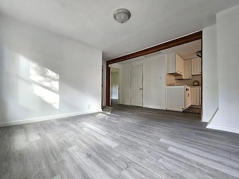 10 Benedict St #1 & 2 — Photo 21