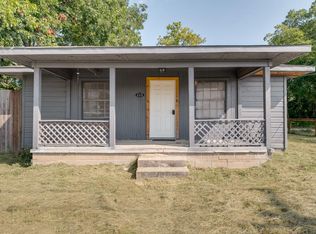 409 W Point Tap Rd, Palestine, TX 75803