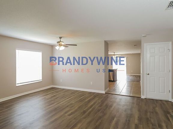 4th image of 31150 Mandolin Cay Ave