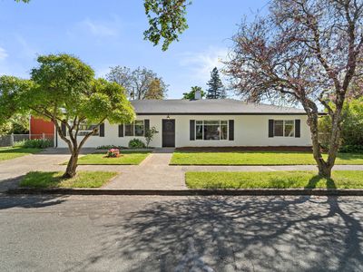 321 SW I St, Grants Pass, OR, 97526