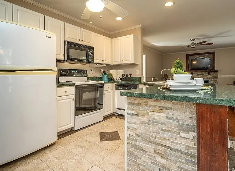 4906 Cane Mill Ln — Photo 7