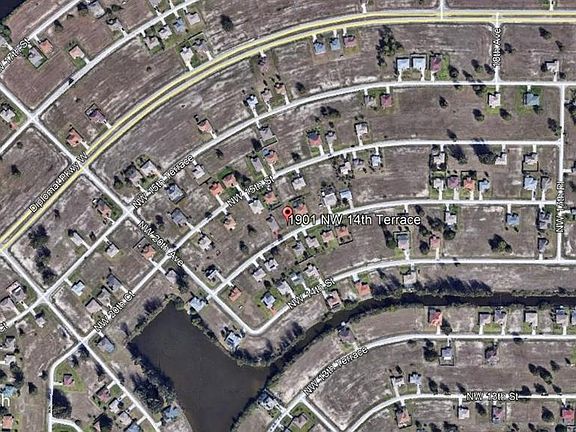 4th image of 1901 NW 14th Ter