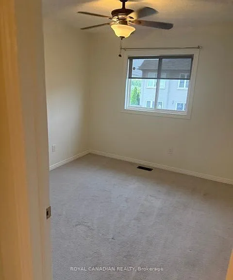 5 Trafalgar Dr — Photo 13