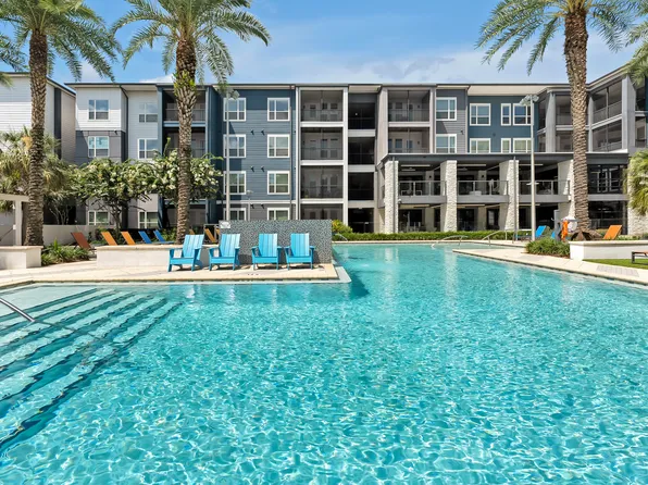 Veer Apartments