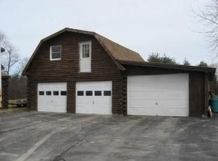 825 Pond Rd, North Ferrisburgh, VT 05473