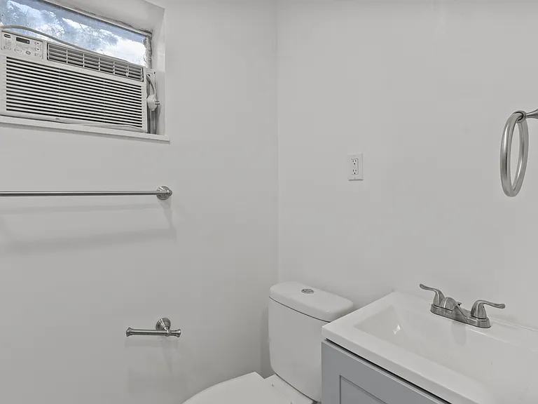 620 Sudderth Dr #5 — Photo 14
