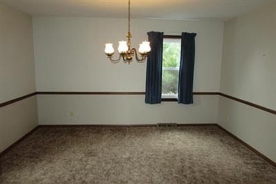 3rd image of 763 Breezedale Pl