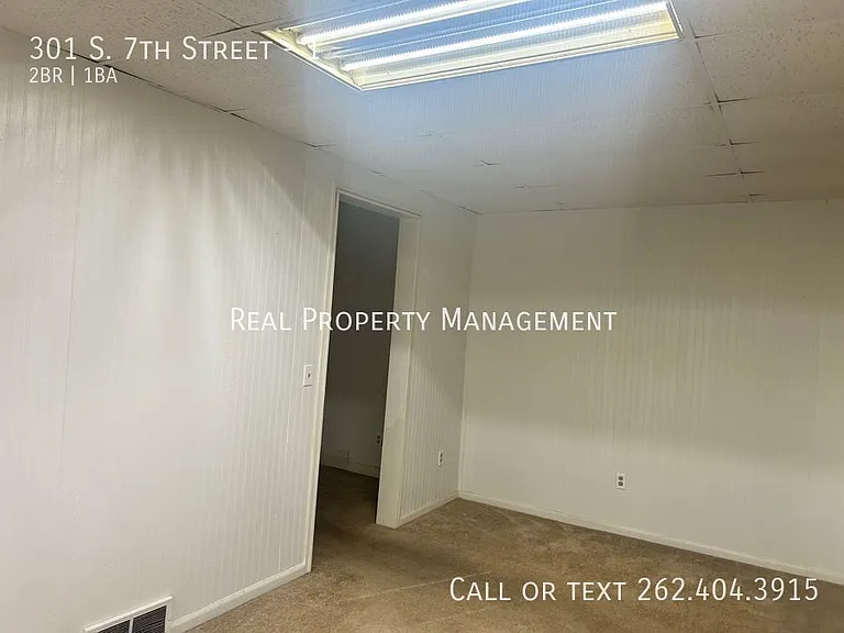 301 S 7th St #1 — Photo 7