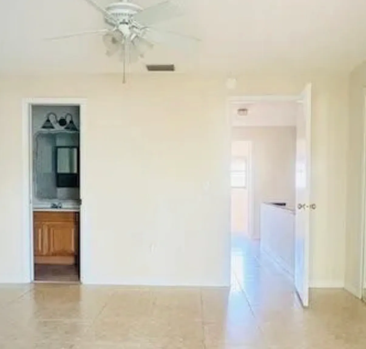 2 bed, 2.5 bath, 1750 sqft, $2,300 — Photo 1
