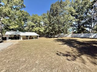 108 Hunters Ln, Hohenwald, TN 38462