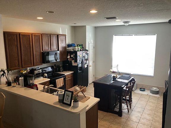 2nd image of 8867 Christie Dr