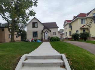 305 6th Ave S, Saint Cloud, MN 56301