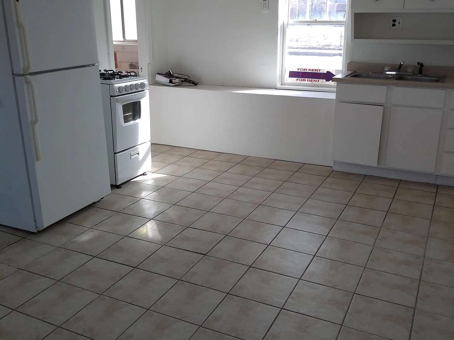 Studio, 400 sqft, $800 — Photo 4