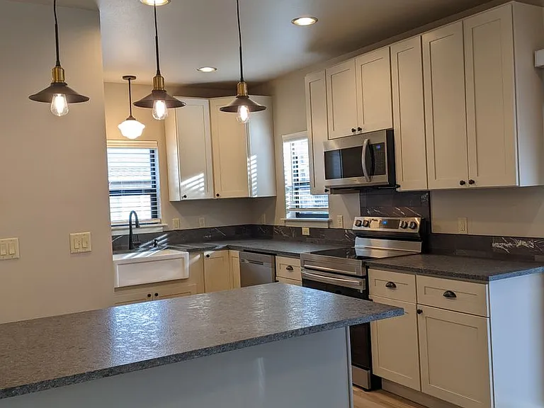 2204 Four Oaks Grange Rd — Photo 7