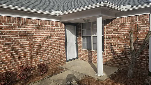 8382 Regal Bend Dr Photo 1