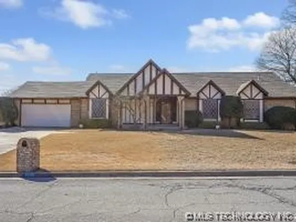 7230 E 65th Pl, Tulsa, OK 74133