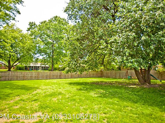 4th image of 29 Astor Dr