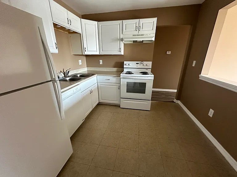 2579 Union Lake Rd #1 — Photo 11