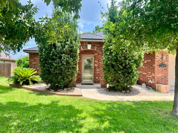 308 Bunker Hill, Pleasanton, TX 78064