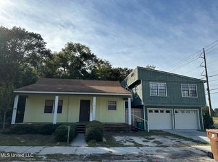 191 Saint Charles Ave, Biloxi, MS 39530