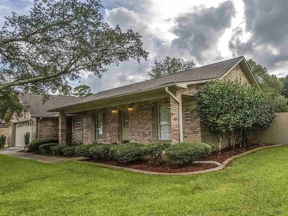 1st image of 6163 Mandie Ln