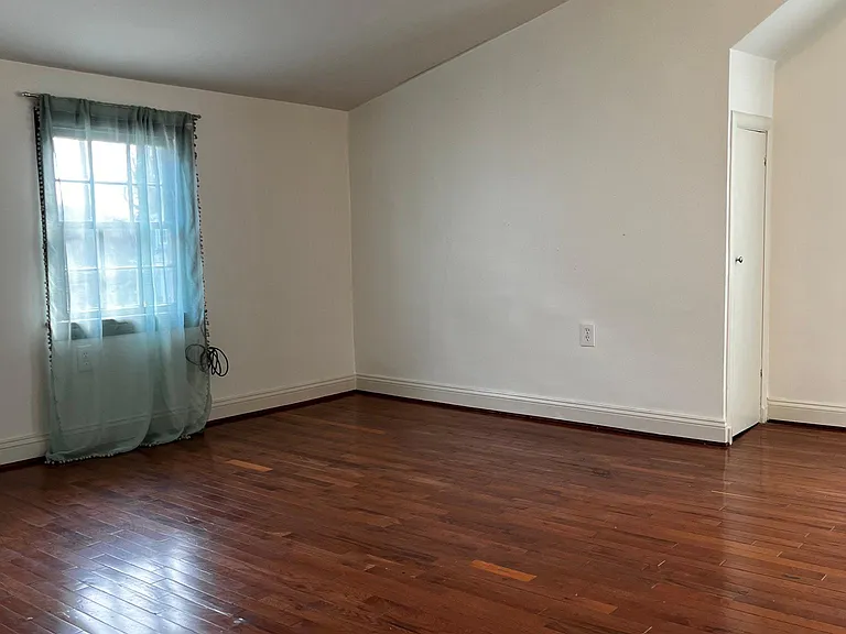 107 Walnut St — Photo 27
