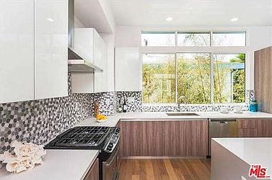 4th image of 1206 N McCadden Pl #6732
