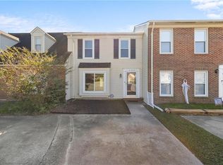 3903 Raintree Ct, Chesapeake, VA 23321