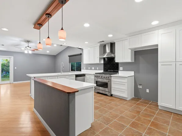 226 N Amador Street, Visalia, CA 93292