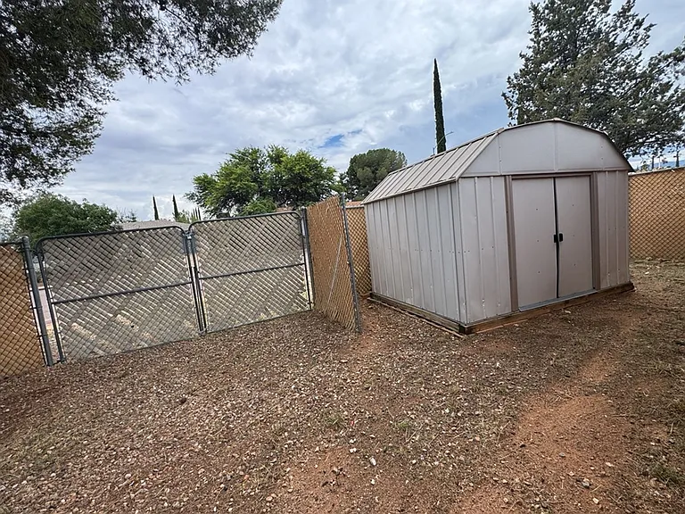 1281 N Catalina Dr — Photo 26