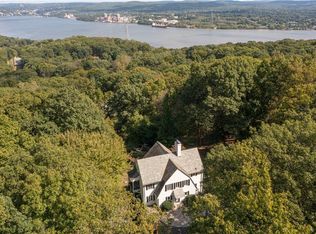 126 Buckberg Mountain Rd, Tomkins Cove, NY