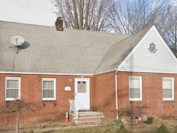 285 Washington St, Teaneck, NJ 07666