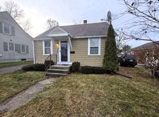 5 Harris St, Enfield, CT 06082
