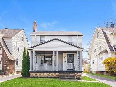3606 Farland Rd, University Heights, OH, 44118