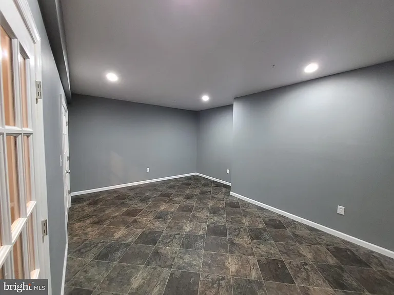 15406 Sir Edwards Dr — Photo 29