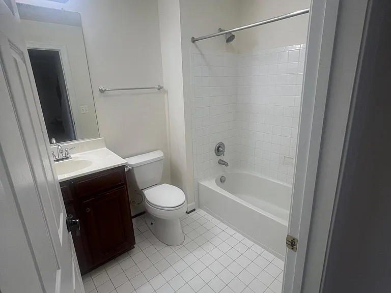 13645 Venturi Ln — Photo 2