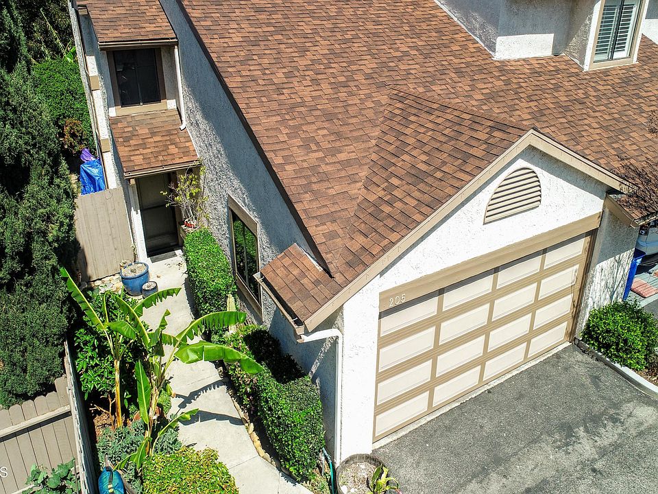 1st image of 205 Ute Ln