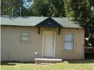 232 Wilson Ave, Tahlequah, OK 74464
