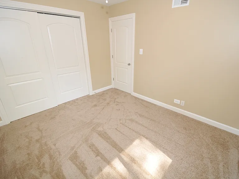 32 N Main St #1S — Photo 10