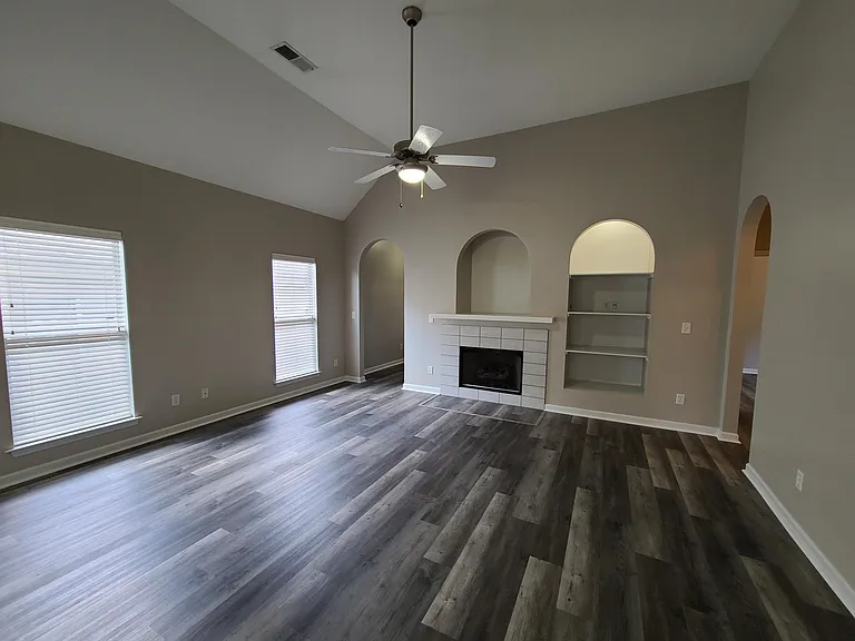 240 High Ridge Dr — Photo 5