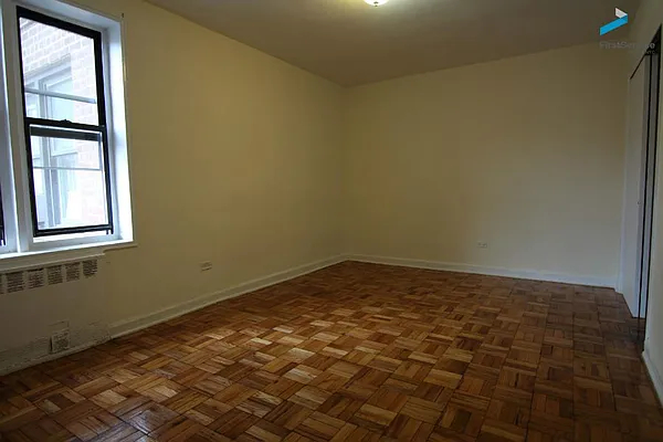 Rented by FirstService Realty (legacy) | media 1