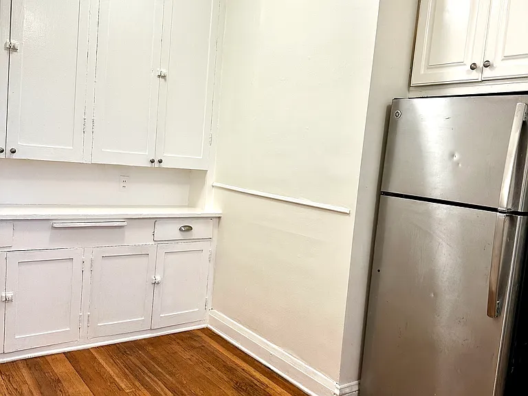 3464 Larissa Dr #7 — Photo 4