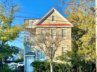 25 Radcliffe Pl, Charleston, SC 29403