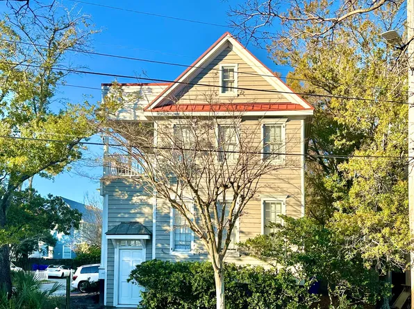 25 Radcliffe Pl, Charleston, SC 29403