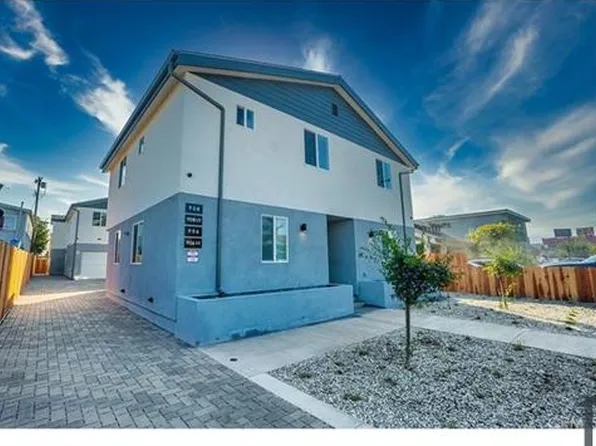 908 1/2 W 66th St, Los Angeles, CA 90044