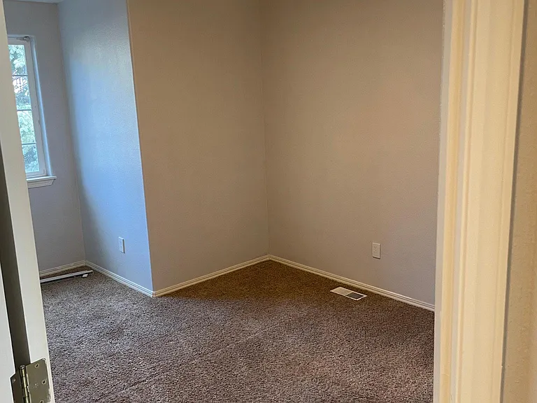17248 NW Ivybridge St — Photo 13