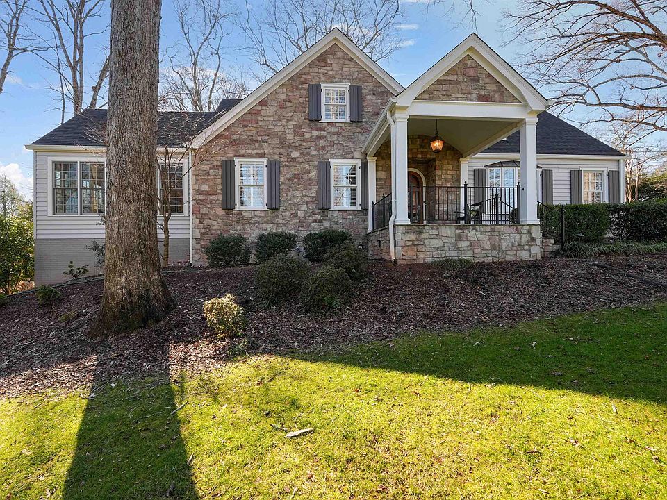 1st image of 117 Rock Creek Dr