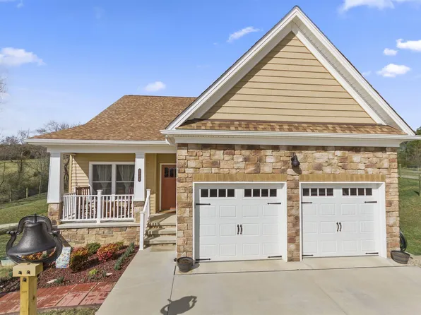 6004 McCoy Rd, Blacksburg, VA 24060