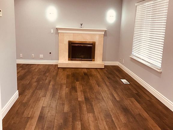 4th image of 10341 Alpine Dr APT C