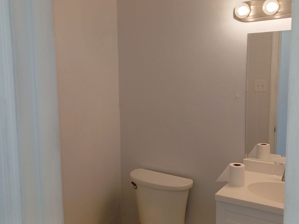 Down stairs half bath